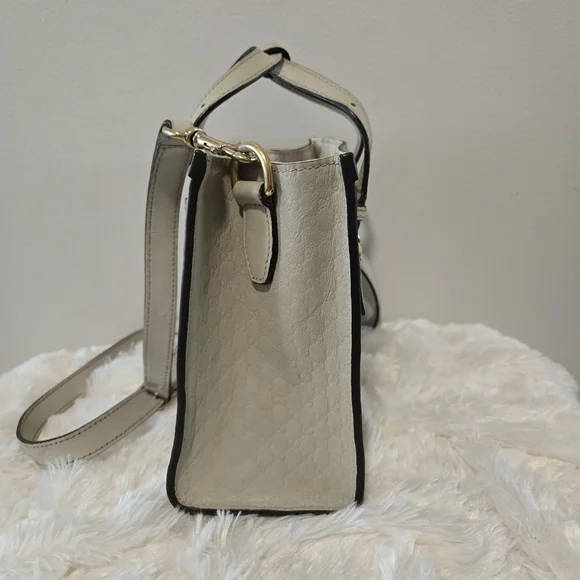 Gucci Guccissima Beige Crossbody Bag - Picture 5 of 12